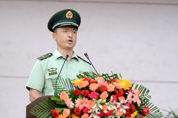 武警商洛支队参谋长向军讲话生物医药工程系教师彭晓邦博士,2011级